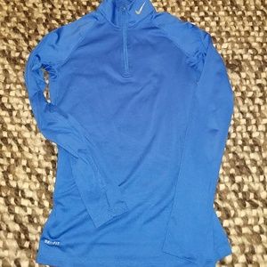 Nike pro combat pullover
